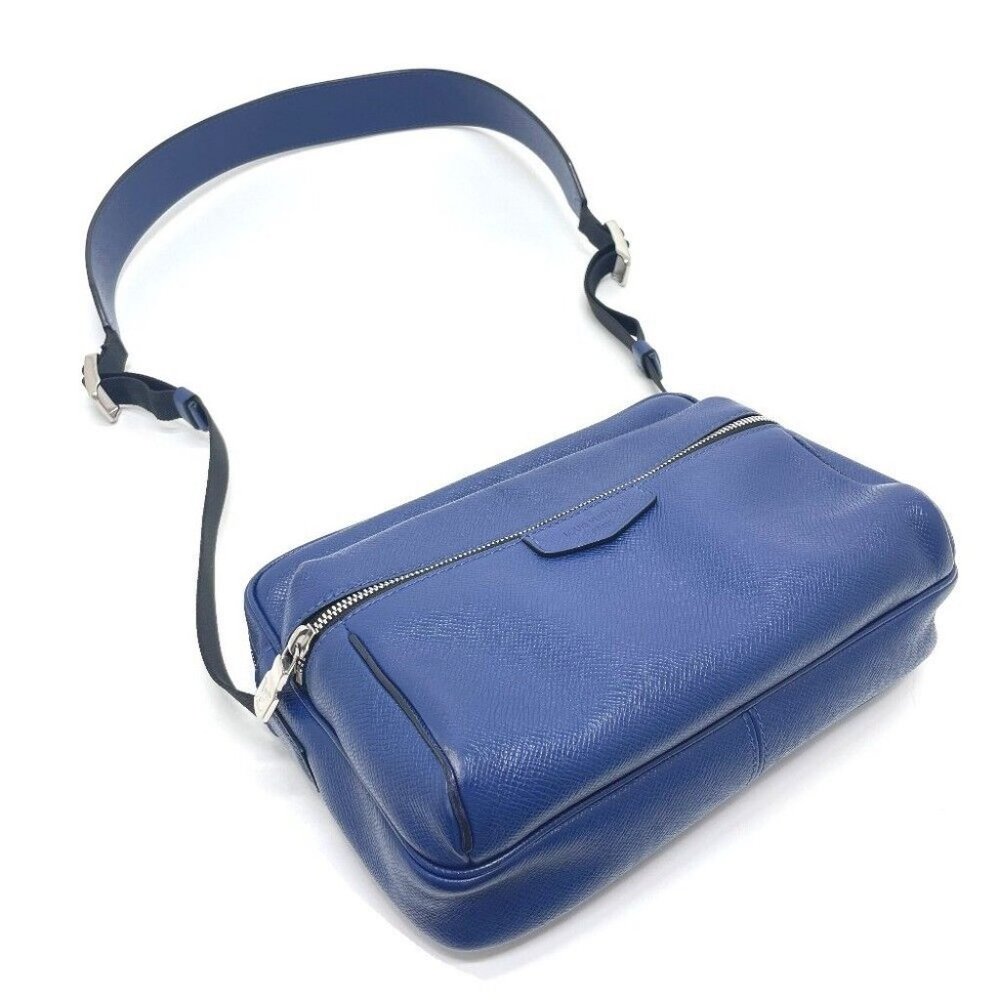 LOUIS VUITTON M33437 Taiga Outdoors Messenger Shoulder Bag TaigaLeather blue - Picture 2 of 11